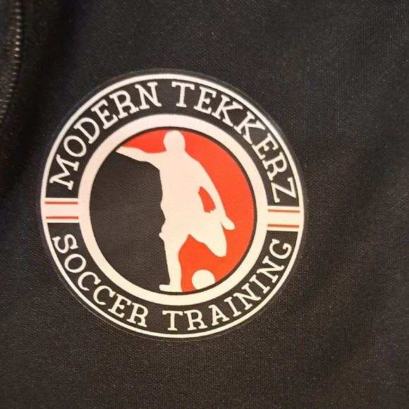 Nike Dri-FIT Black Quarter-Zip Pullover - Picture 3 of 5